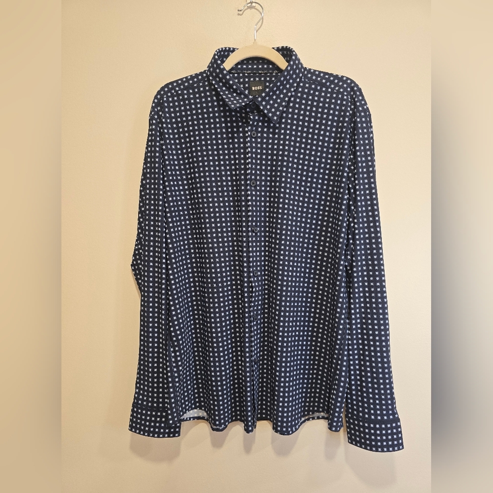 BOSS Men's Navy Slim Fit Button Down Shirt Size Xl Nwot